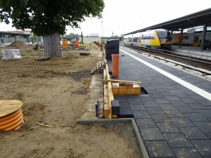 Baustelle zwischen Gleisen (4) (1)